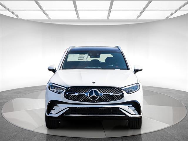 new 2025 Mercedes-Benz GLC 350e car, priced at $71,175