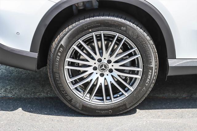 new 2025 Mercedes-Benz GLC 300 car, priced at $55,905