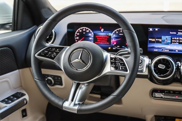 new 2025 Mercedes-Benz GLB 250 car, priced at $46,550