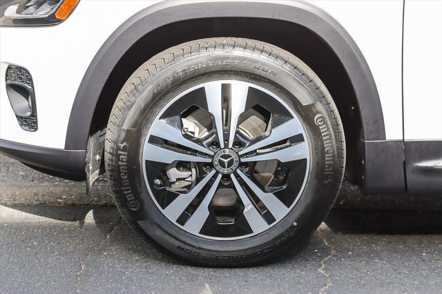 new 2025 Mercedes-Benz GLB 250 car, priced at $46,550