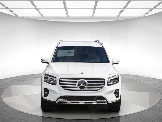 new 2025 Mercedes-Benz GLB 250 car, priced at $46,550