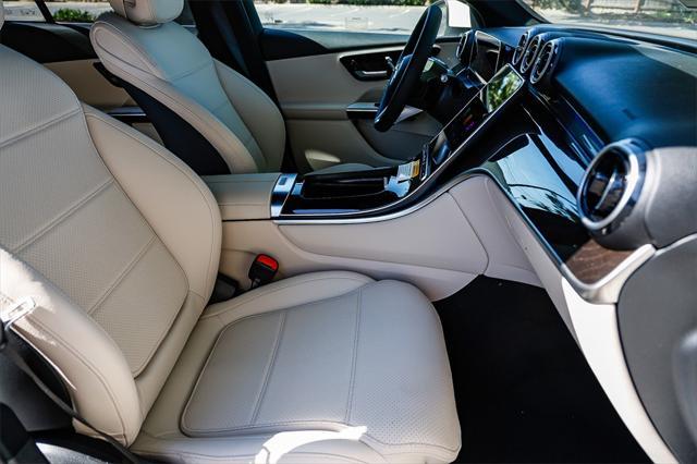 new 2025 Mercedes-Benz GLC 300 car, priced at $51,355