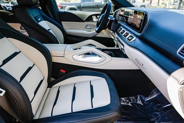 new 2025 Mercedes-Benz AMG GLE 53 car, priced at $106,615