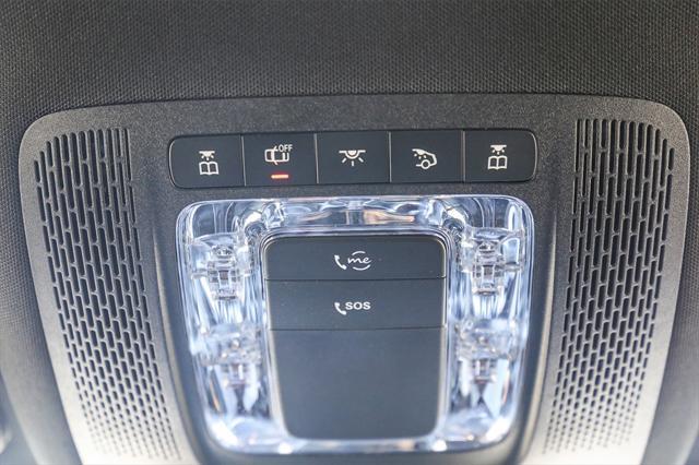 new 2024 Mercedes-Benz GLB 250 car, priced at $52,040