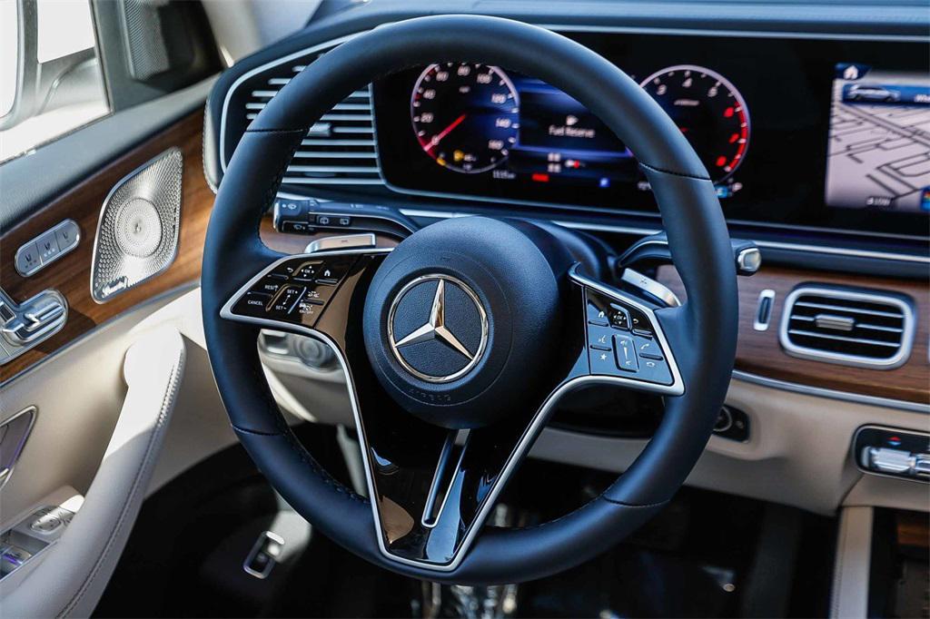 new 2026 Mercedes-Benz GLS 450 car, priced at $92,535