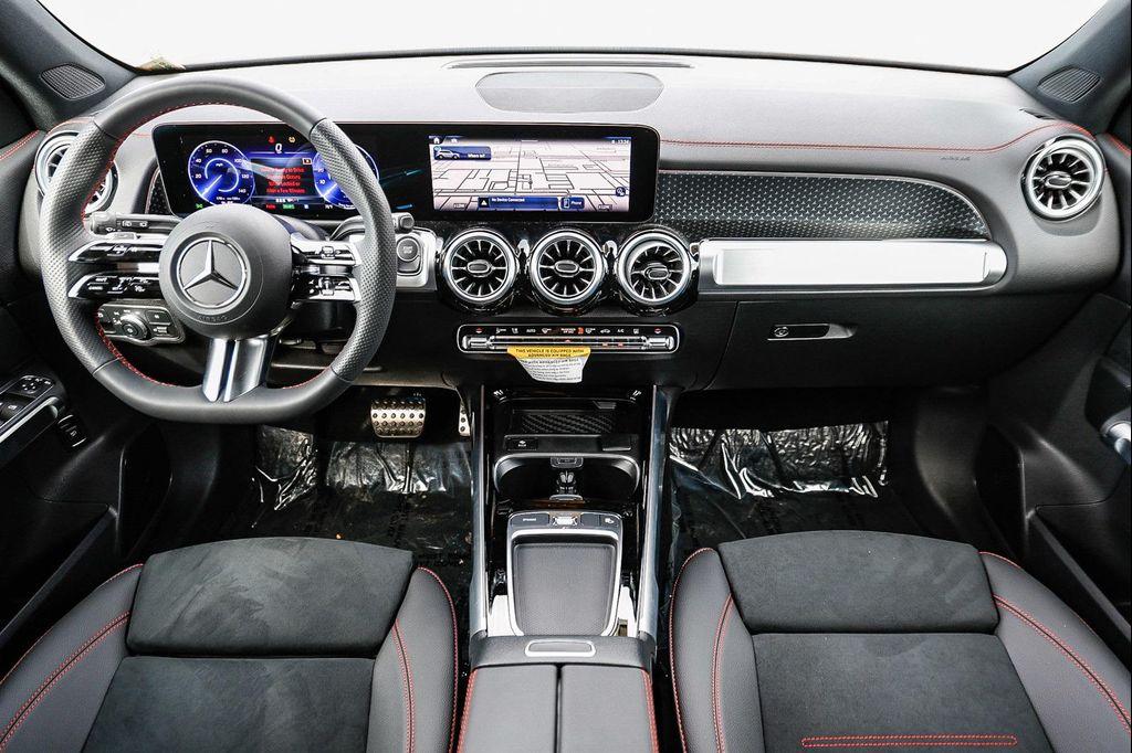 new 2024 Mercedes-Benz EQB 300 car