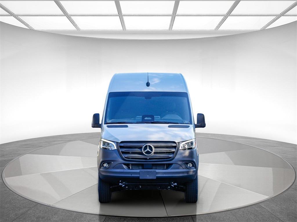 new 2025 Mercedes-Benz Sprinter 2500 car