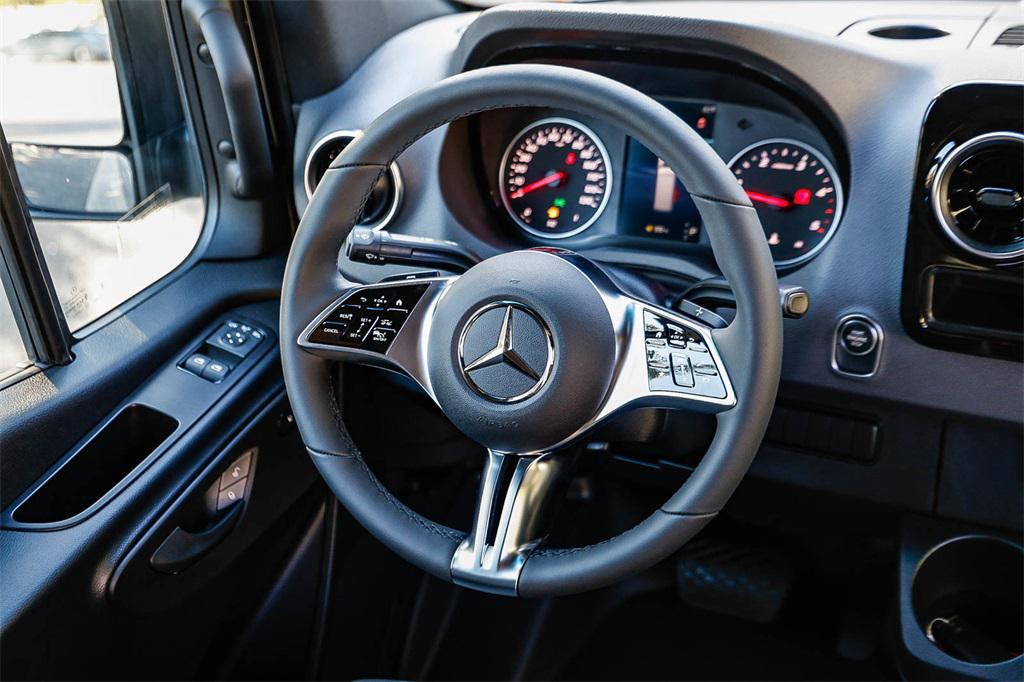 new 2025 Mercedes-Benz Sprinter 2500 car