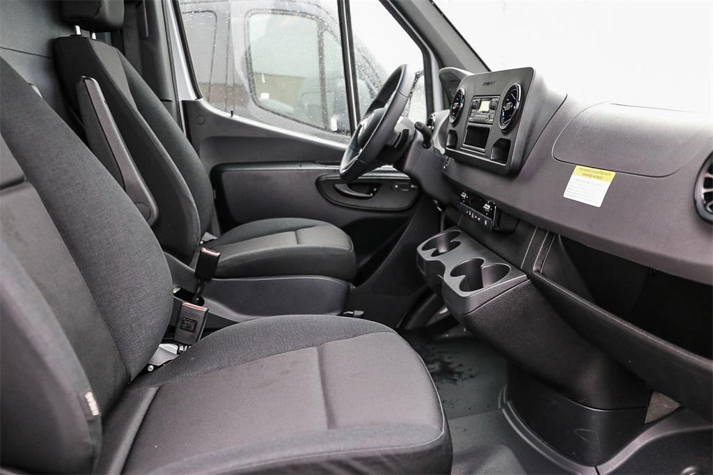 new 2024 Mercedes-Benz Sprinter 2500 car, priced at $80,727