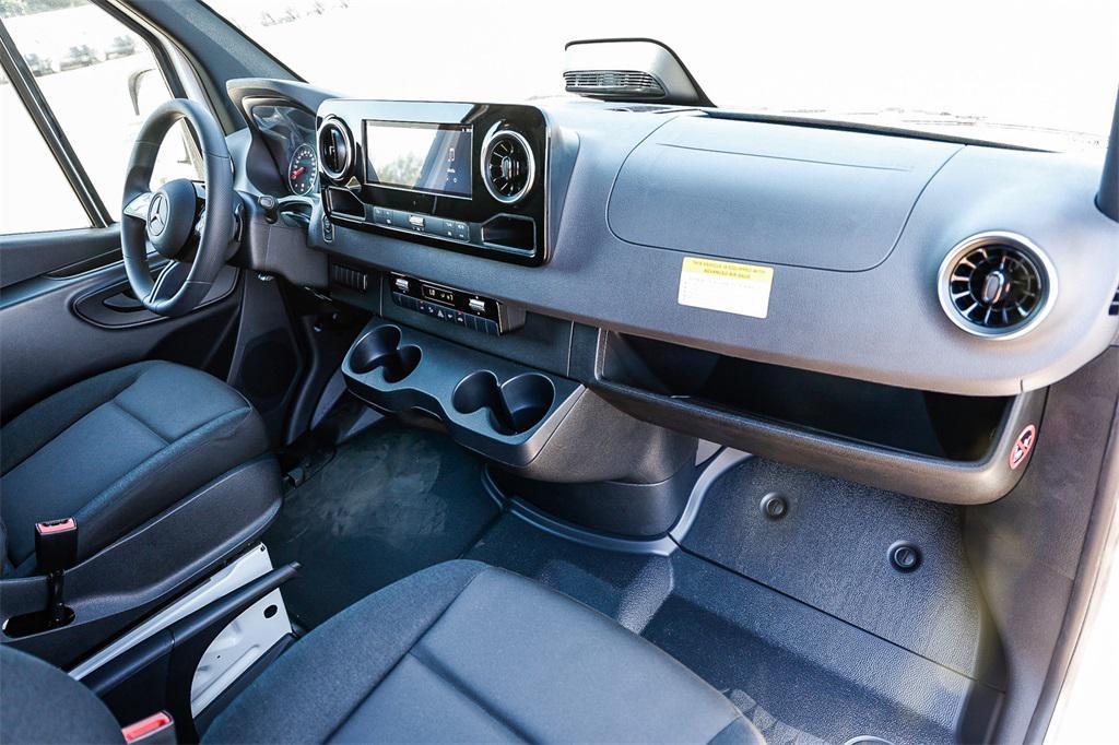 new 2025 Mercedes-Benz Sprinter 2500 car, priced at $64,303
