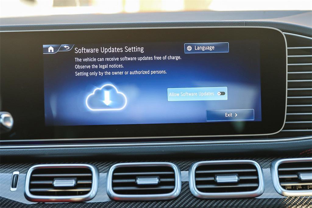 new 2025 Mercedes-Benz AMG GLE 53 car, priced at $99,895