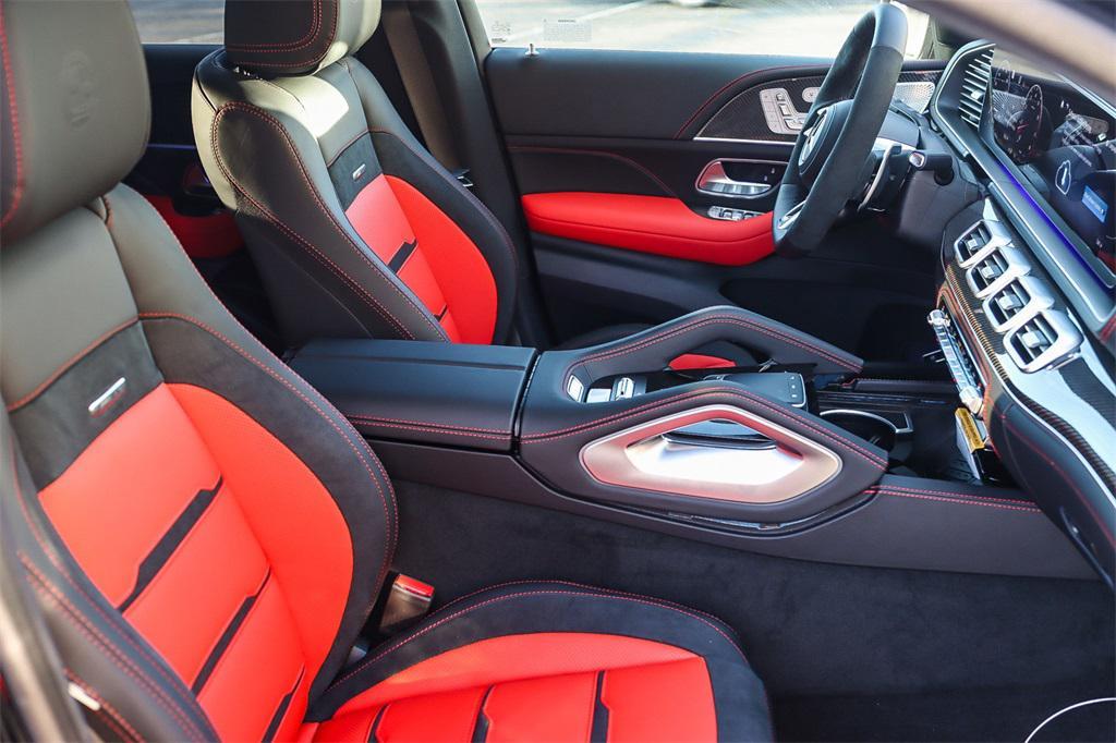 new 2025 Mercedes-Benz AMG GLE 53 car, priced at $99,895