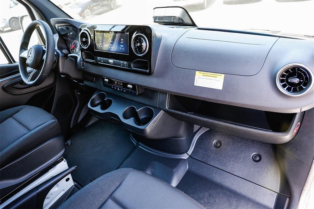 new 2025 Mercedes-Benz Sprinter 2500 car, priced at $62,291