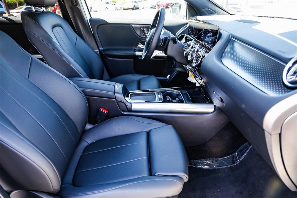 used 2025 Mercedes-Benz GLA 250 car, priced at $37,595