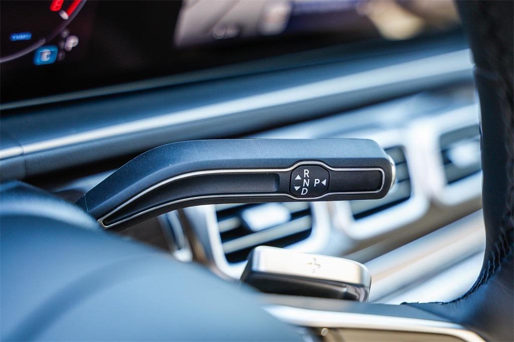 new 2025 Mercedes-Benz GLE 350 car, priced at $69,225