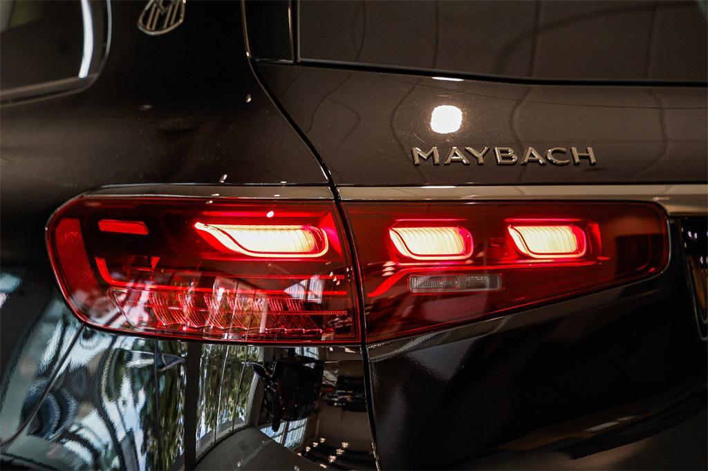 new 2025 Mercedes-Benz Maybach GLS 600 car, priced at $205,680