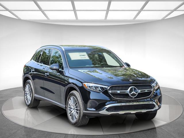 new 2025 Mercedes-Benz GLC 300 car, priced at $52,175