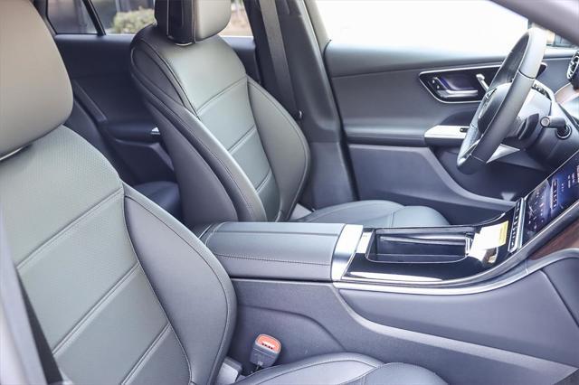 new 2025 Mercedes-Benz GLC 300 car, priced at $52,175