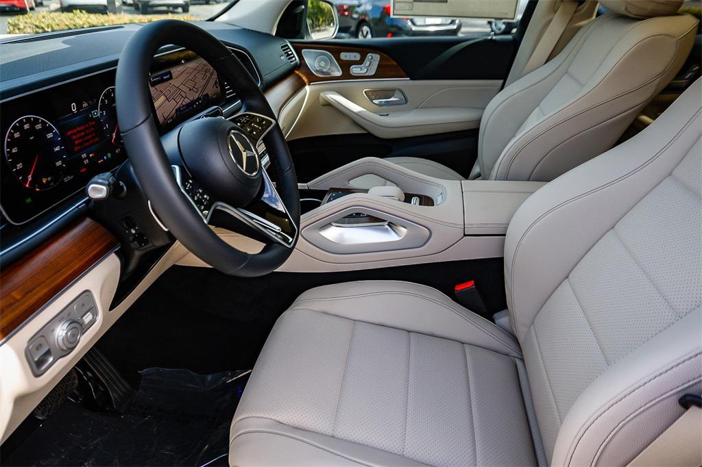 new 2026 Mercedes-Benz GLS 450 car, priced at $93,220