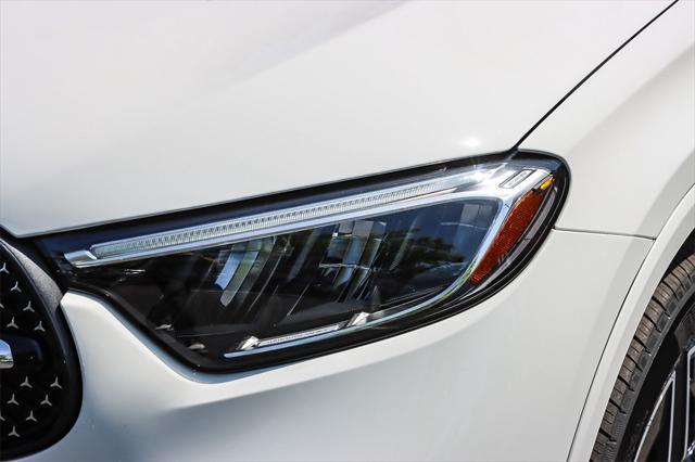 new 2025 Mercedes-Benz GLC 300 car, priced at $60,645