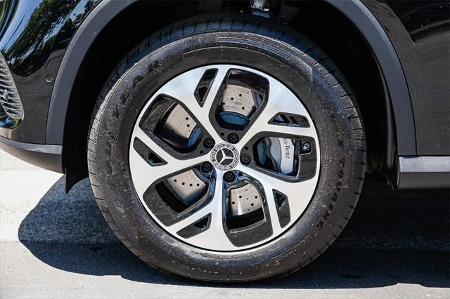 new 2025 Mercedes-Benz GLC 350e car, priced at $61,555