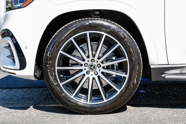 new 2025 Mercedes-Benz GLS 450 car, priced at $104,830