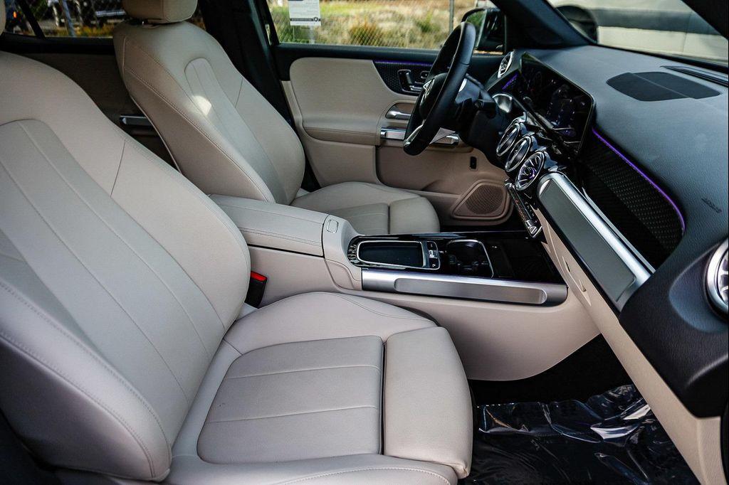 used 2025 Mercedes-Benz GLB 250 car, priced at $38,595