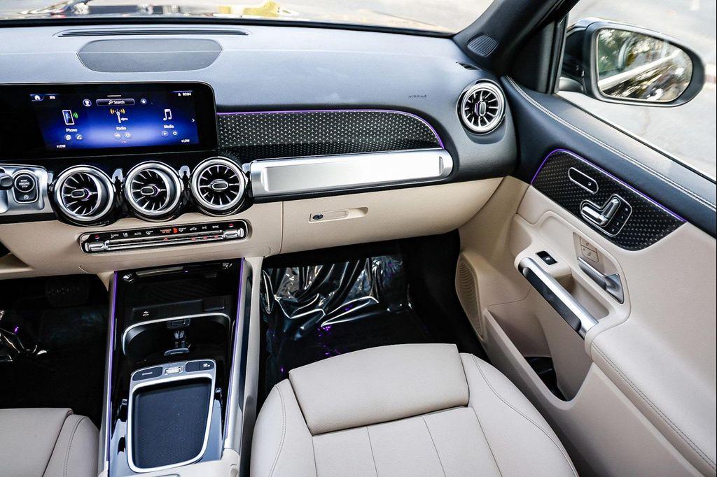 used 2025 Mercedes-Benz GLB 250 car, priced at $38,595