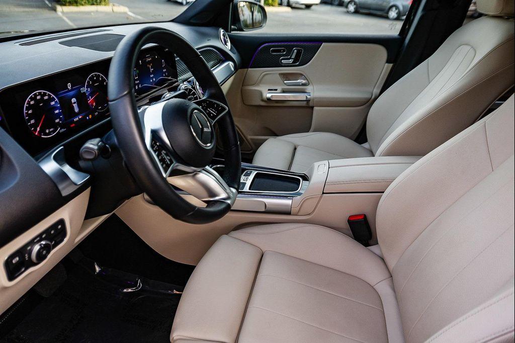 used 2025 Mercedes-Benz GLB 250 car, priced at $38,595