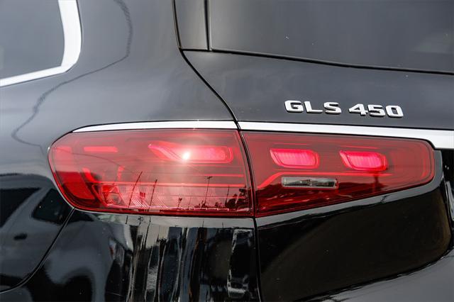 new 2025 Mercedes-Benz GLS 450 car, priced at $91,455