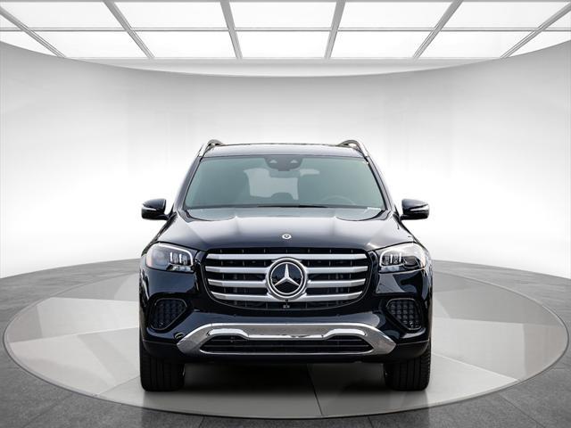 new 2025 Mercedes-Benz GLS 450 car, priced at $91,455