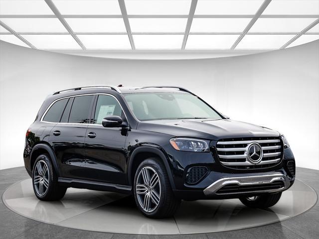 new 2025 Mercedes-Benz GLS 450 car, priced at $91,455