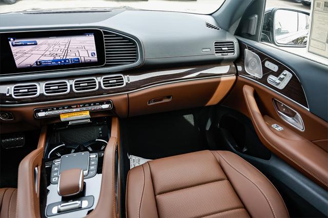 new 2025 Mercedes-Benz GLS 450 car, priced at $91,455