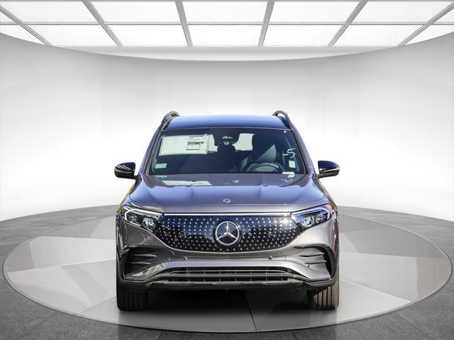 new 2024 Mercedes-Benz EQB 250 car, priced at $62,375