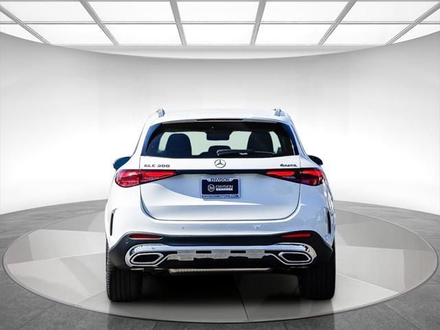 new 2025 Mercedes-Benz GLC 300 car, priced at $63,975