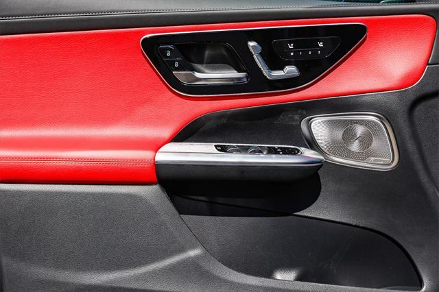new 2025 Mercedes-Benz GLC 300 car, priced at $63,975