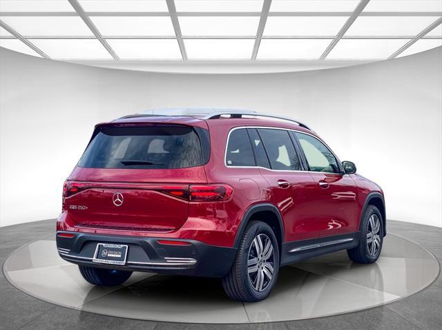 new 2024 Mercedes-Benz EQB 250 car, priced at $59,675