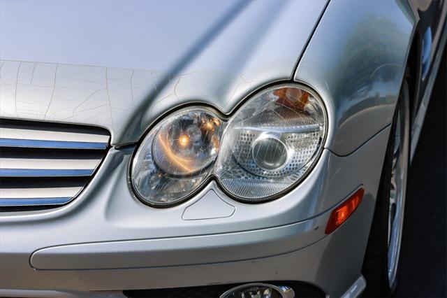 used 2007 Mercedes-Benz SL-Class car, priced at $12,525