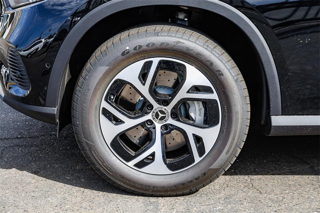 new 2026 Mercedes-Benz GLC 350e car, priced at $62,485