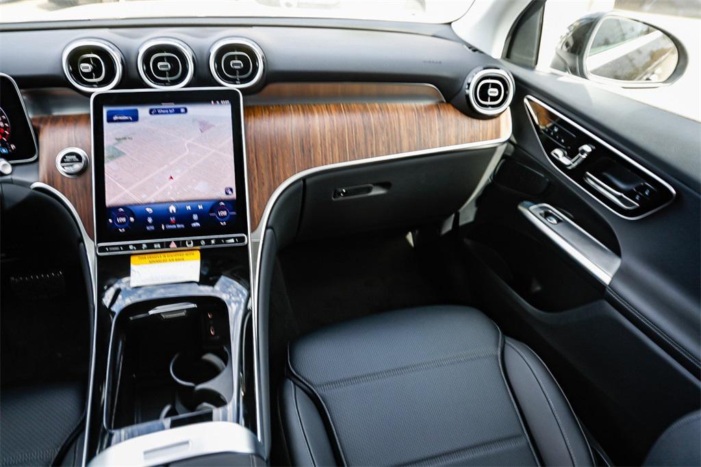 new 2026 Mercedes-Benz GLC 350e car, priced at $62,485