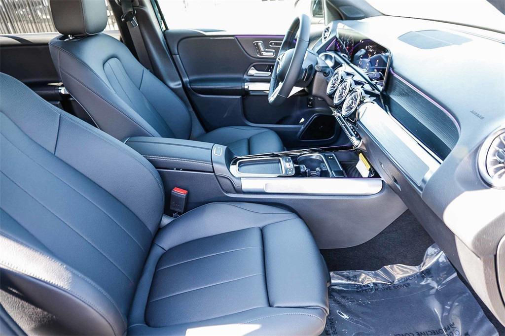 new 2026 Mercedes-Benz GLB 250 car, priced at $50,290