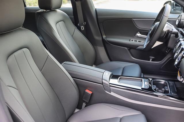 new 2025 Mercedes-Benz CLA 250 car, priced at $45,945
