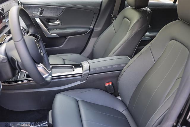 new 2025 Mercedes-Benz CLA 250 car, priced at $45,945