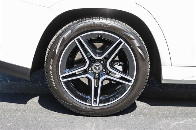 new 2025 Mercedes-Benz GLS 450 car, priced at $96,280