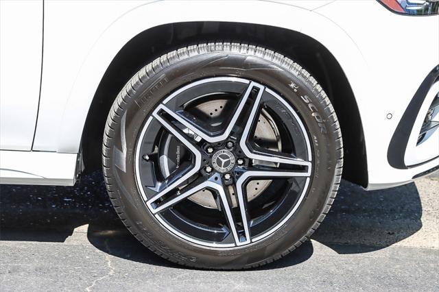 new 2025 Mercedes-Benz GLS 450 car, priced at $96,280