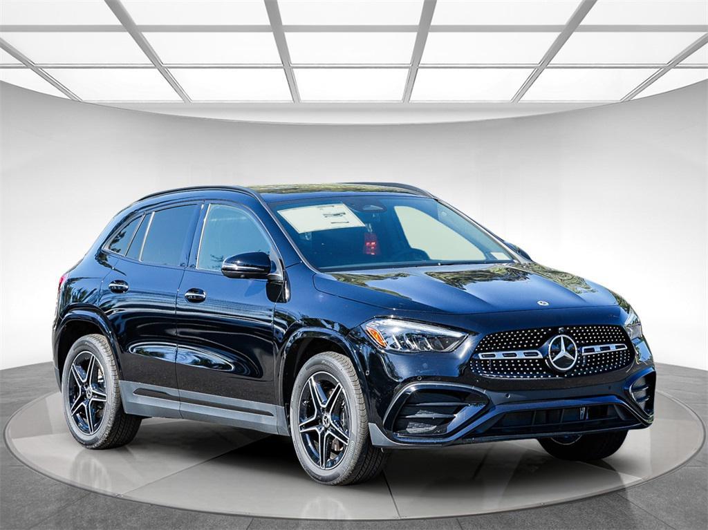 new 2025 Mercedes-Benz GLA 250 car, priced at $51,970