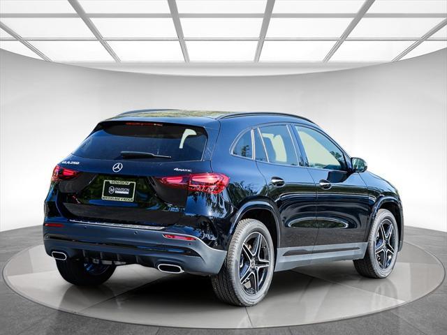 new 2025 Mercedes-Benz GLA 250 car, priced at $52,970