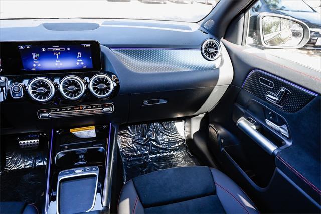 new 2025 Mercedes-Benz GLA 250 car, priced at $52,970