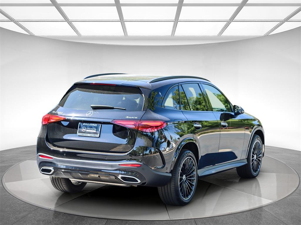 new 2024 Mercedes-Benz GLC 300 car, priced at $59,655