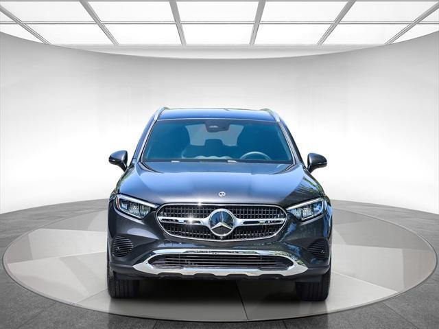 new 2025 Mercedes-Benz GLC 300 car, priced at $56,320